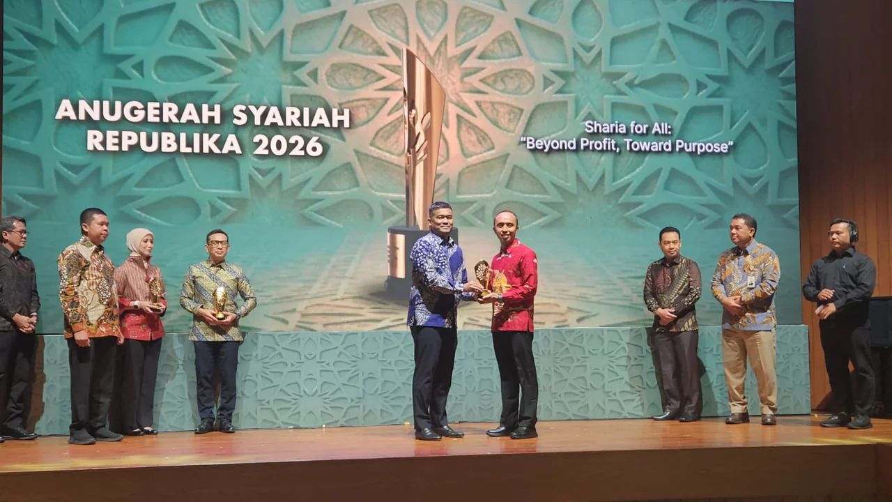 BPR Syariah Dhinar Asri Sabet Best Perfomance Islamic Dari Awards ASR 2026